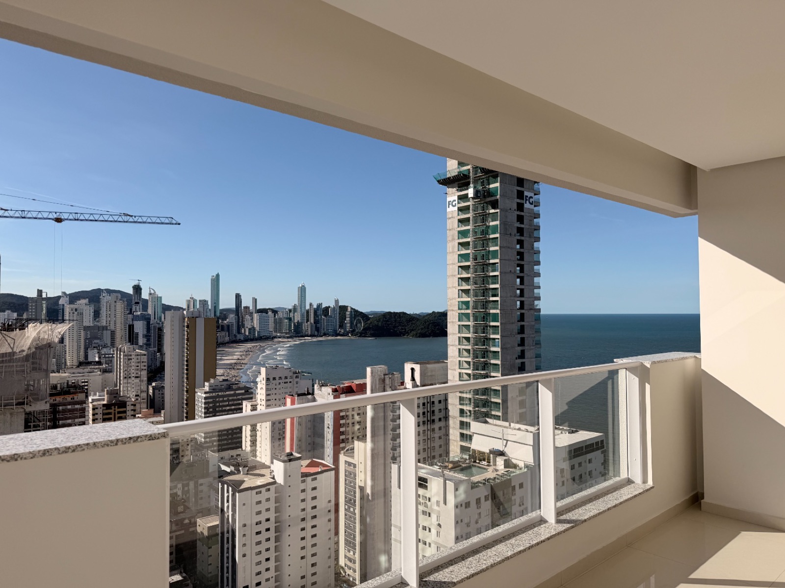 Residência Vista Infinita, Praia dos Amores, Balneário Camboriú
